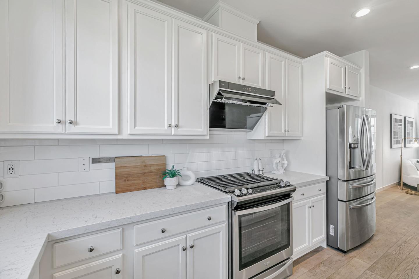 Detail Gallery Image 15 of 39 For 1961 Joshua Tree Cir, Milpitas,  CA 95035 - 3 Beds | 2/1 Baths