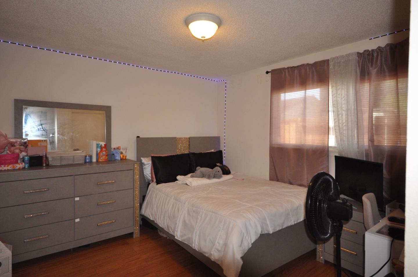 Detail Gallery Image 21 of 26 For 232 N Sherman Ave, Manteca,  CA 95336 - – Beds | – Baths