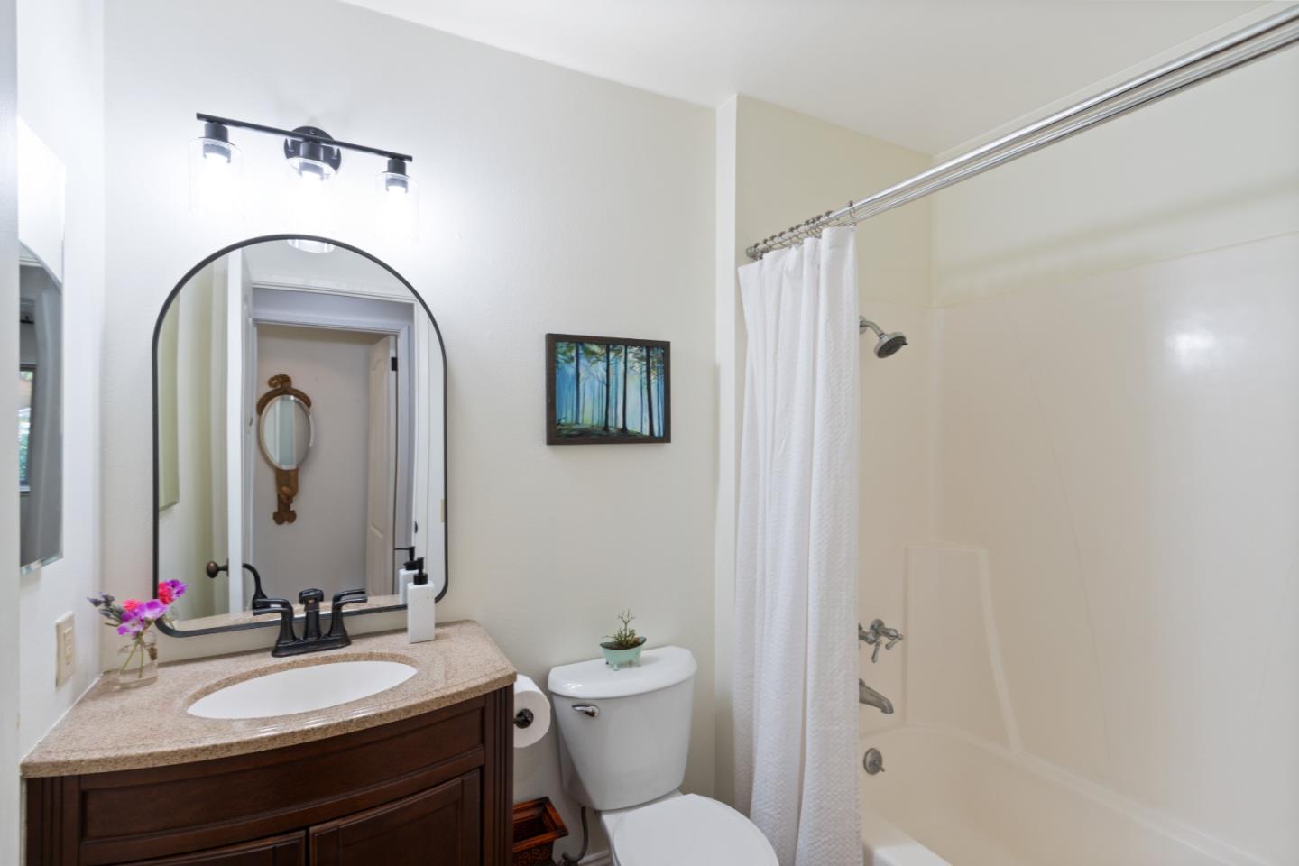Detail Gallery Image 16 of 32 For 7 Wyndemere Vale, Monterey,  CA 93940 - 4 Beds | 3 Baths