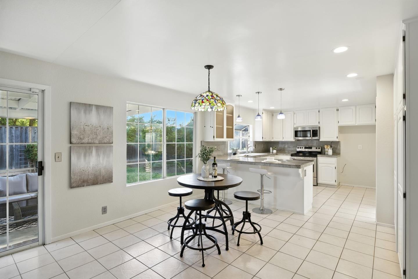 Detail Gallery Image 12 of 48 For 7270 Alder Spring Way, San Jose,  CA 95139 - 3 Beds | 2/1 Baths