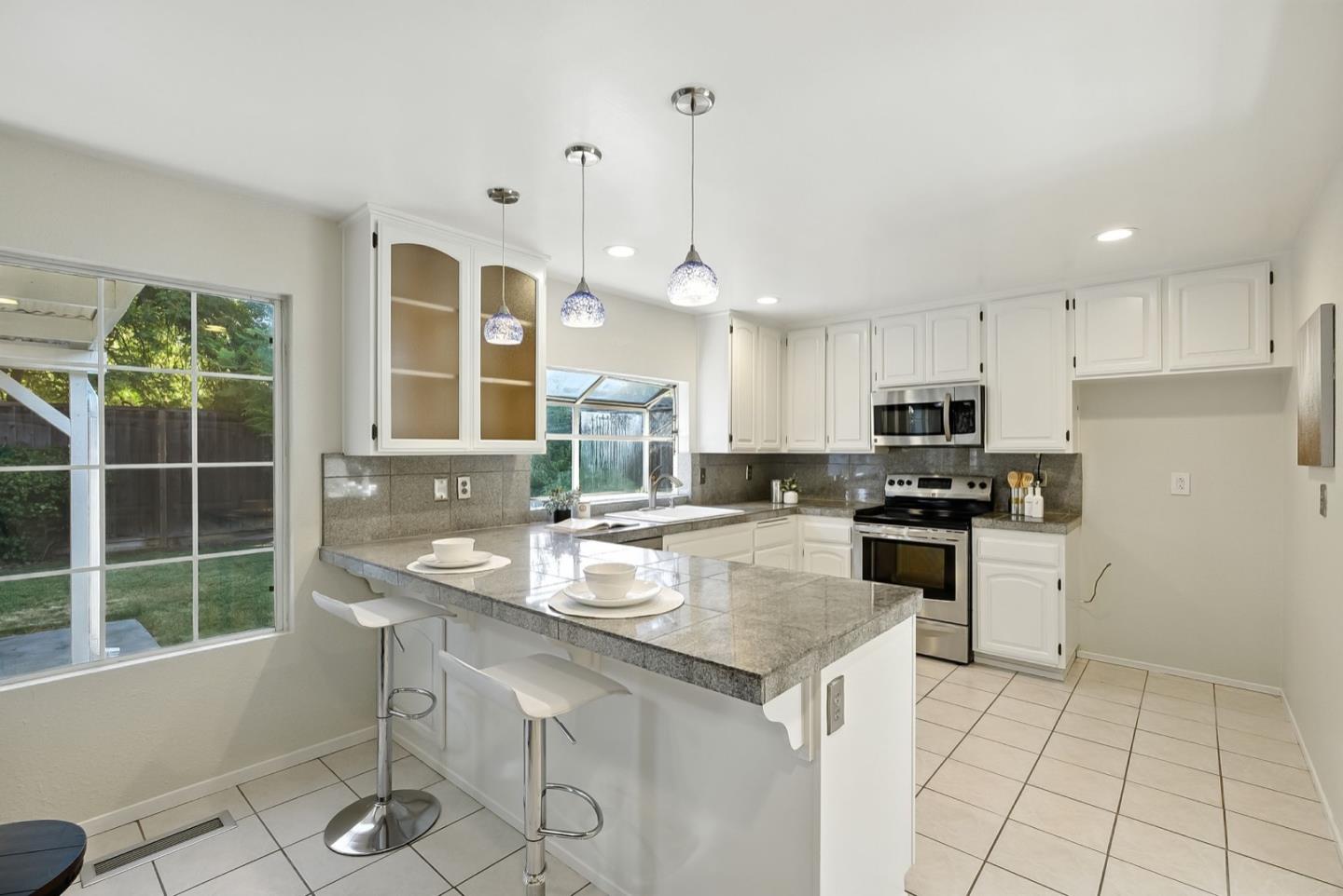 Detail Gallery Image 15 of 48 For 7270 Alder Spring Way, San Jose,  CA 95139 - 3 Beds | 2/1 Baths