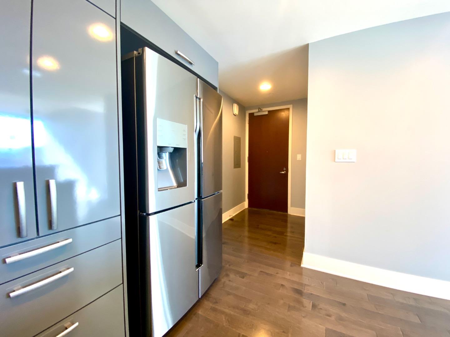 Detail Gallery Image 3 of 29 For 88 E San Fernando #2001,  San Jose,  CA 95113 - 2 Beds | 2 Baths