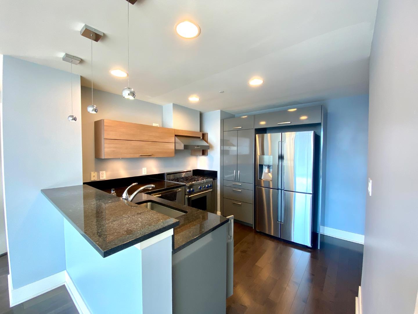 Detail Gallery Image 5 of 29 For 88 E San Fernando #2001,  San Jose,  CA 95113 - 2 Beds | 2 Baths