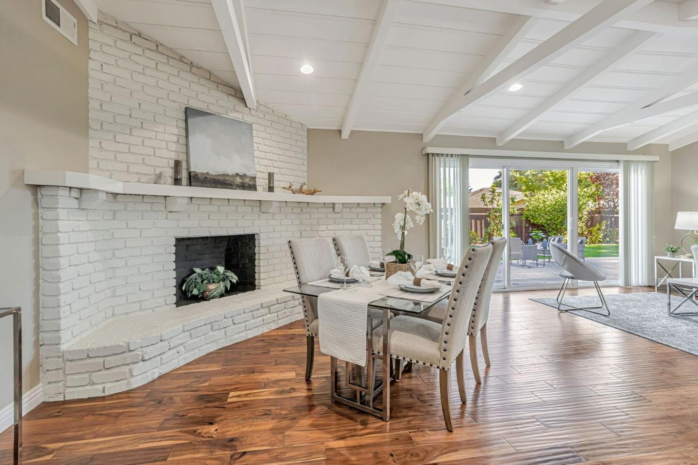 Detail Gallery Image 14 of 40 For 19111 Cox Ave, Saratoga,  CA 95070 - 6 Beds | 4 Baths