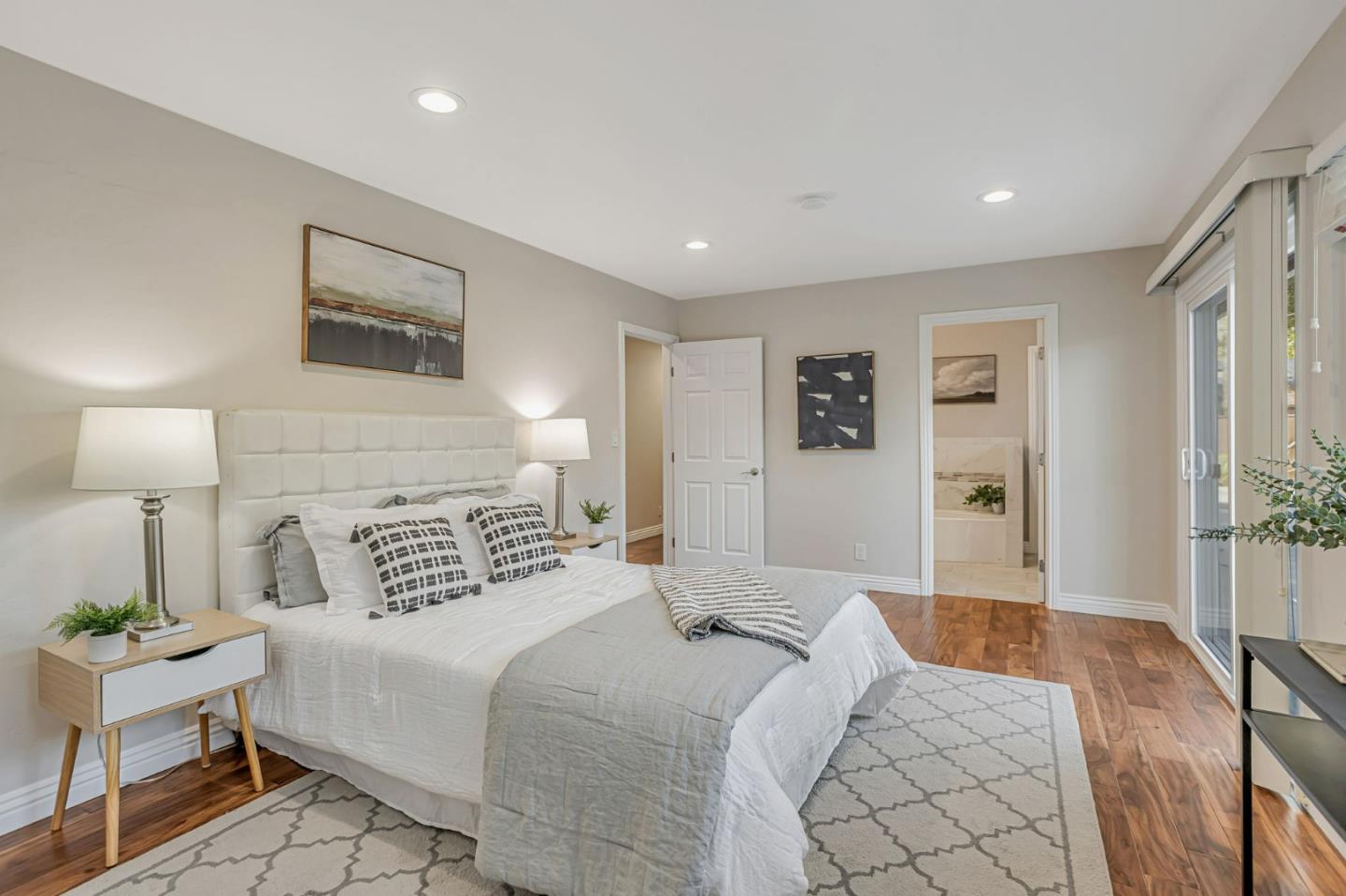Detail Gallery Image 18 of 40 For 19111 Cox Ave, Saratoga,  CA 95070 - 6 Beds | 4 Baths