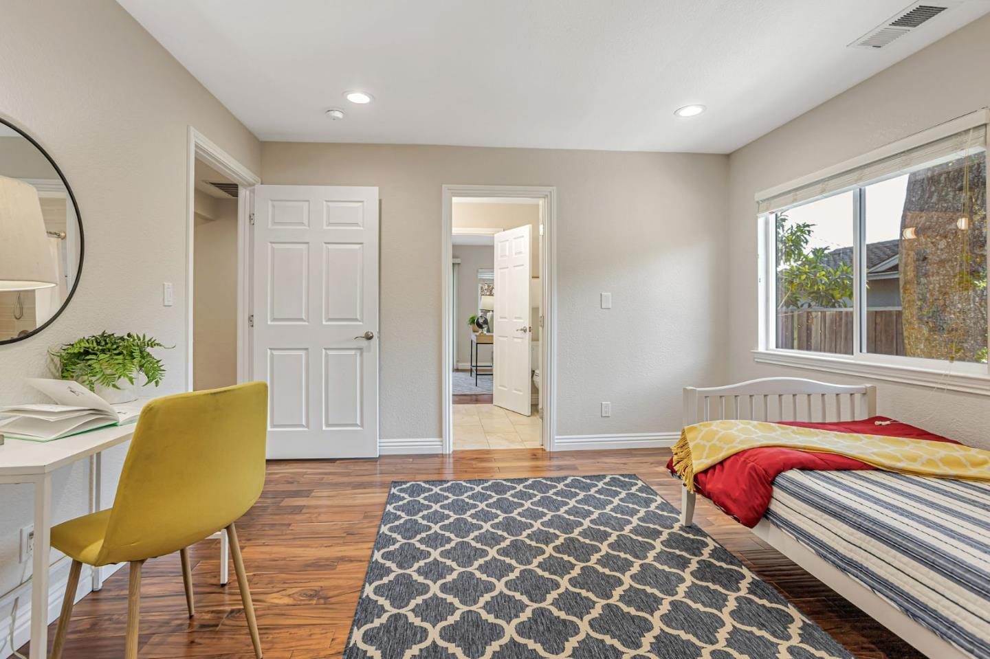 Detail Gallery Image 23 of 40 For 19111 Cox Ave, Saratoga,  CA 95070 - 6 Beds | 4 Baths