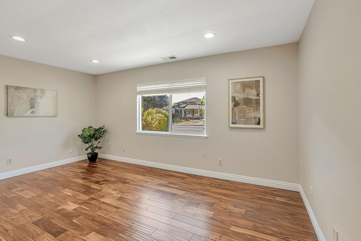 Detail Gallery Image 25 of 40 For 19111 Cox Ave, Saratoga,  CA 95070 - 6 Beds | 4 Baths