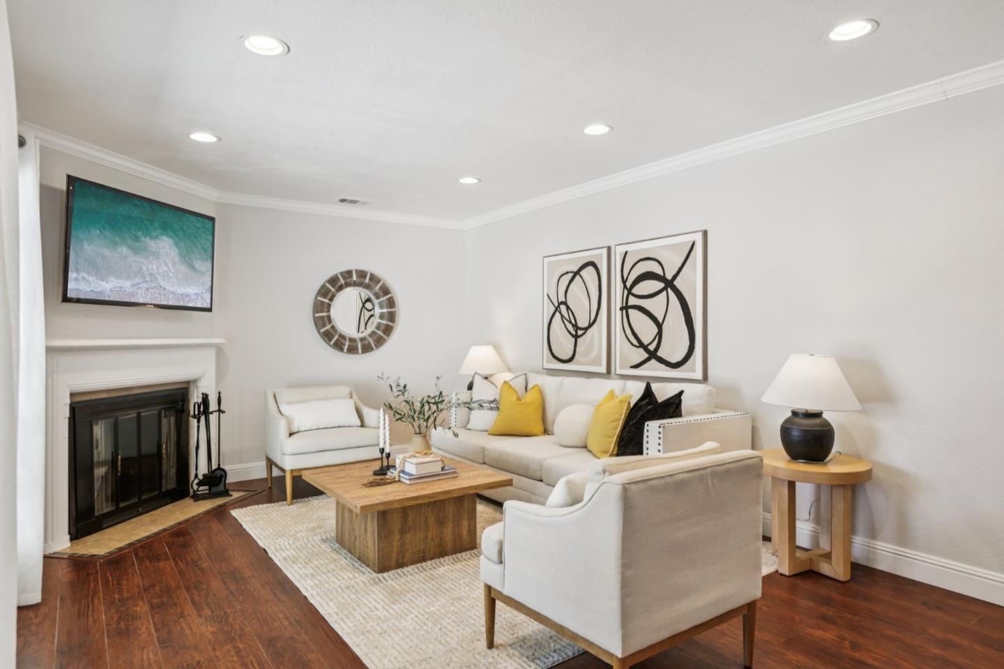Detail Gallery Image 7 of 52 For 1413 San Juan Ave, San Jose,  CA 95110 - 5 Beds | 2 Baths