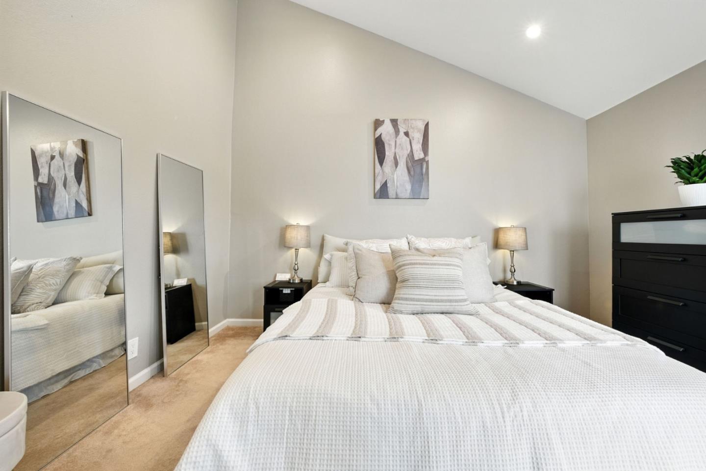 Detail Gallery Image 24 of 47 For 1522 Huddersfield Ct, San Jose,  CA 95126 - 2 Beds | 1/1 Baths