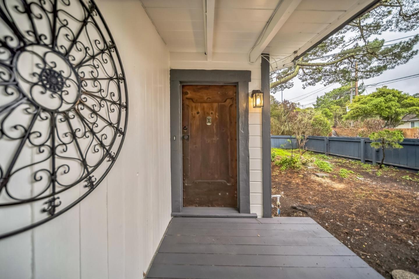 Detail Gallery Image 8 of 38 For 682 Lyndon St, Monterey,  CA 93940 - 2 Beds | 1 Baths