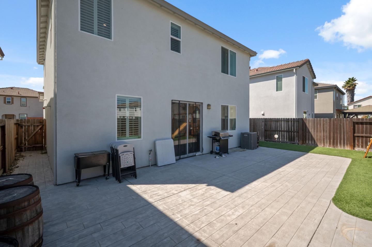Detail Gallery Image 28 of 38 For 1060 Jan Ave, Hollister,  CA 95023 - 3 Beds | 2/1 Baths
