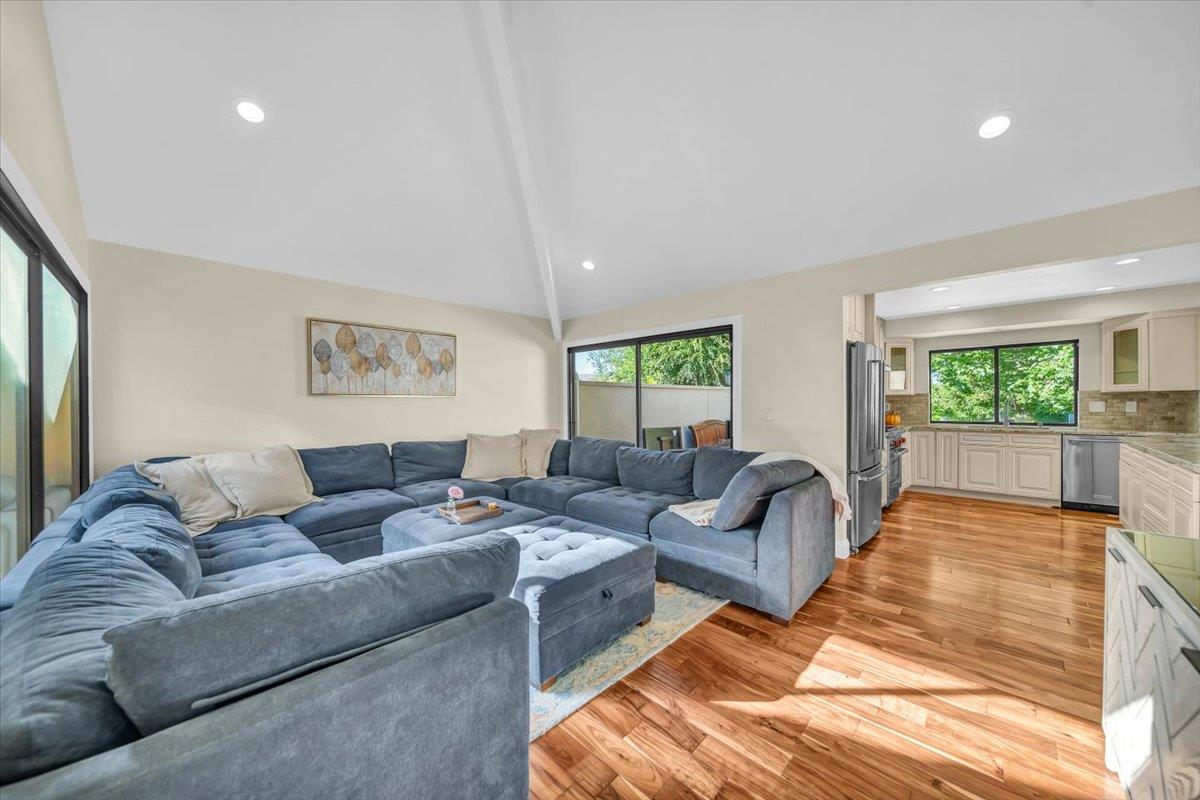 Detail Gallery Image 16 of 26 For 14075 Mountain Quail Rd, Salinas,  CA 93908 - 3 Beds | 2 Baths