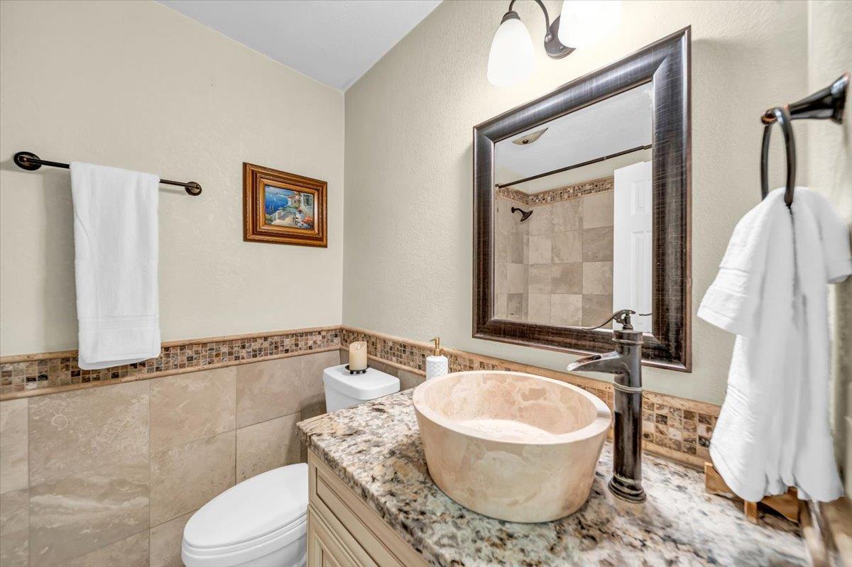 Detail Gallery Image 20 of 26 For 14075 Mountain Quail Rd, Salinas,  CA 93908 - 3 Beds | 2 Baths