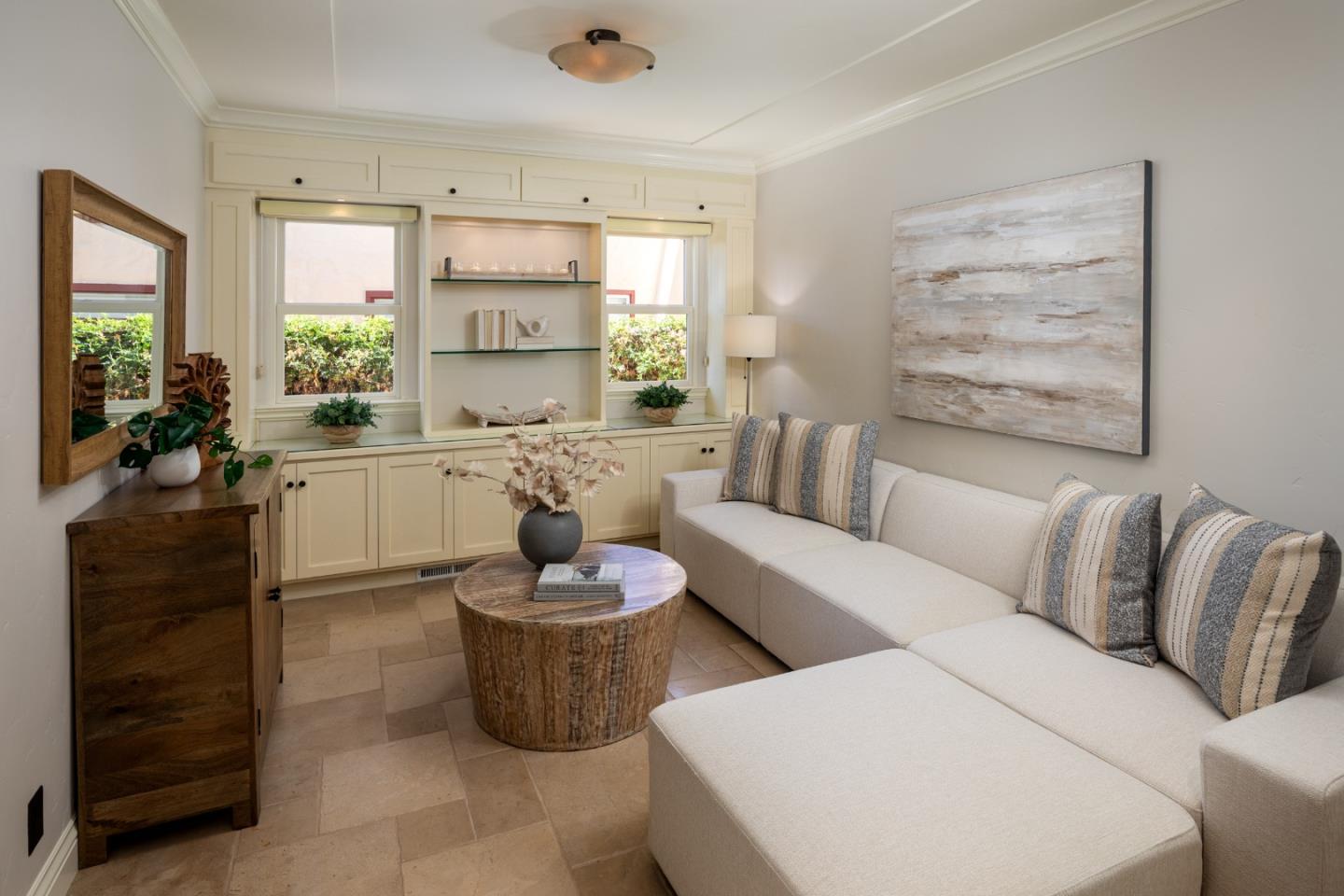 Detail Gallery Image 12 of 40 For 1719 Glen Una Ave, San Jose,  CA 95125 - 4 Beds | 3 Baths