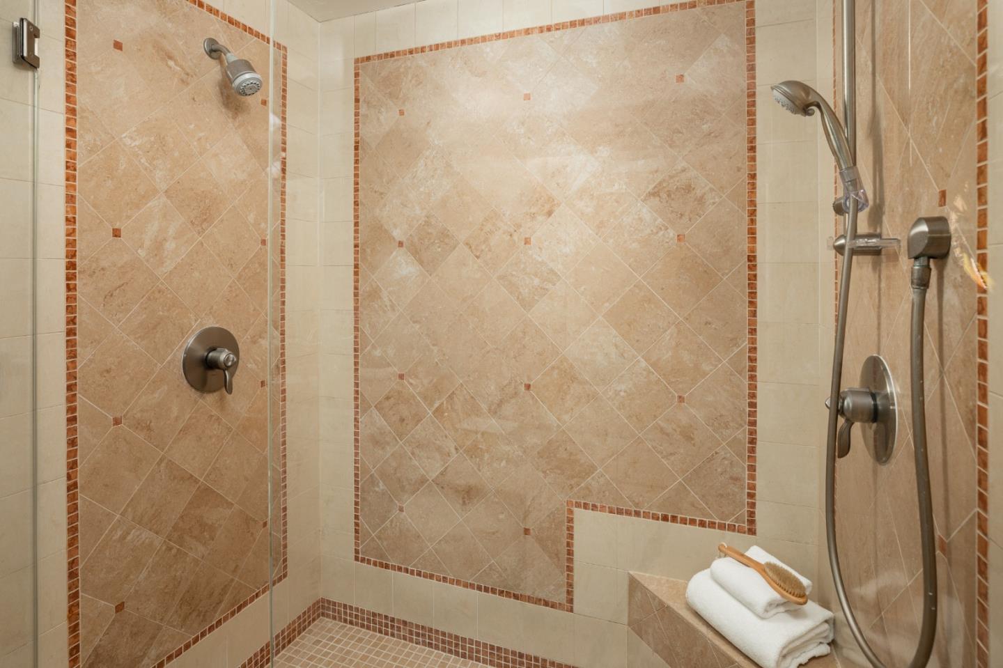 Detail Gallery Image 24 of 40 For 1719 Glen Una Ave, San Jose,  CA 95125 - 4 Beds | 3 Baths