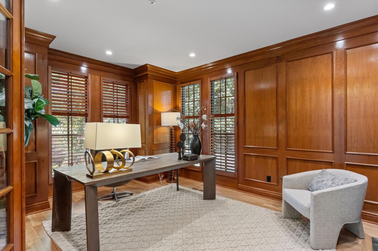 Detail Gallery Image 10 of 96 For 380 Arden Rd, Hillsborough,  CA 94010 - 4 Beds | 4/1 Baths