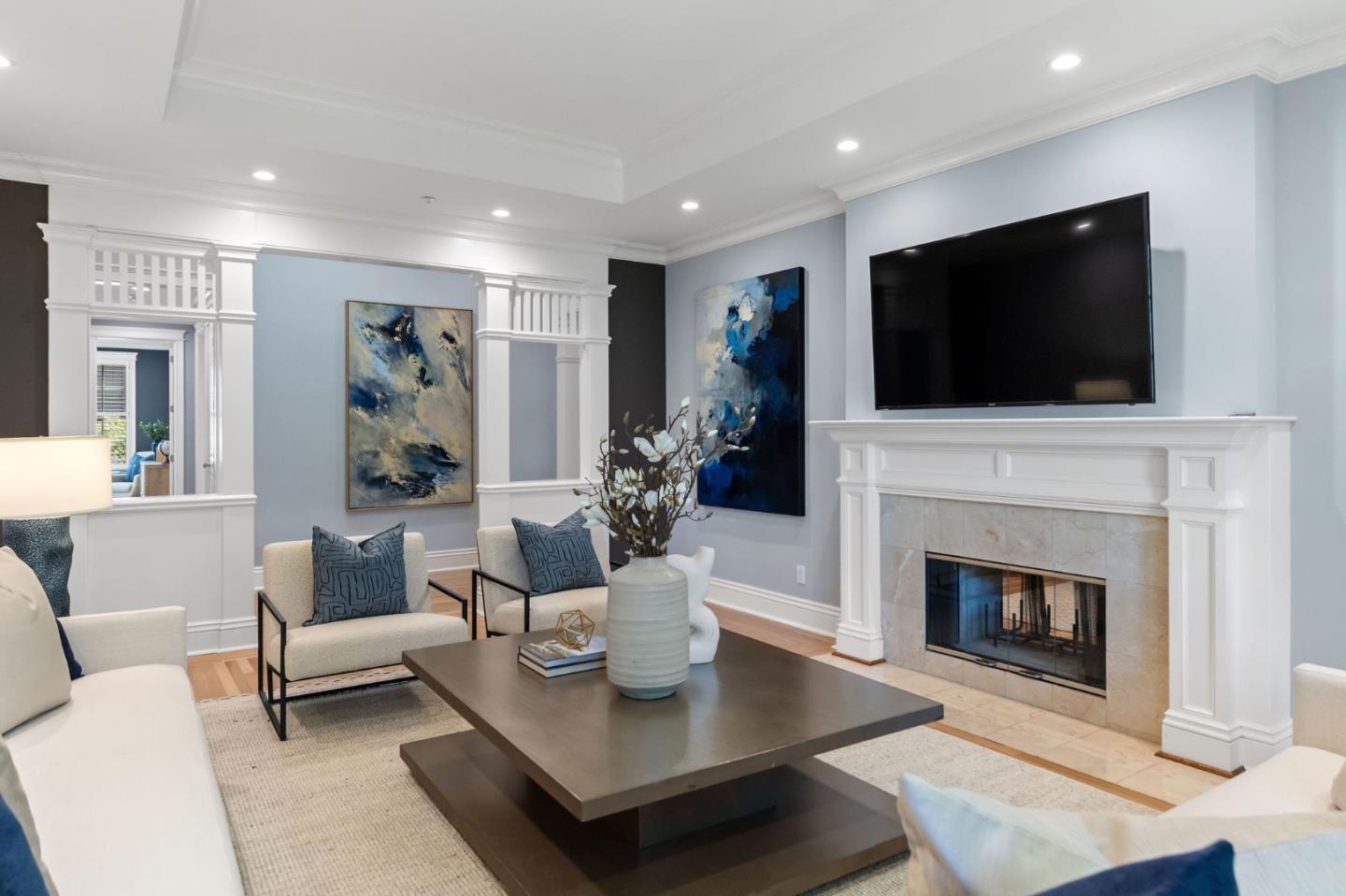 Detail Gallery Image 16 of 96 For 380 Arden Rd, Hillsborough,  CA 94010 - 4 Beds | 4/1 Baths
