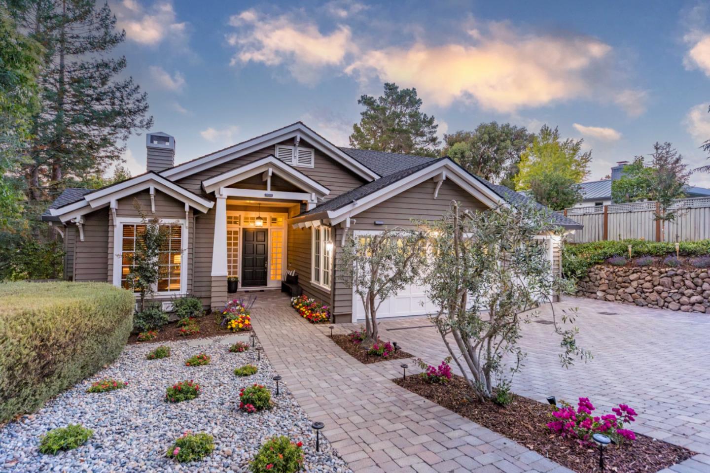 Detail Gallery Image 4 of 96 For 380 Arden Rd, Hillsborough,  CA 94010 - 4 Beds | 4/1 Baths