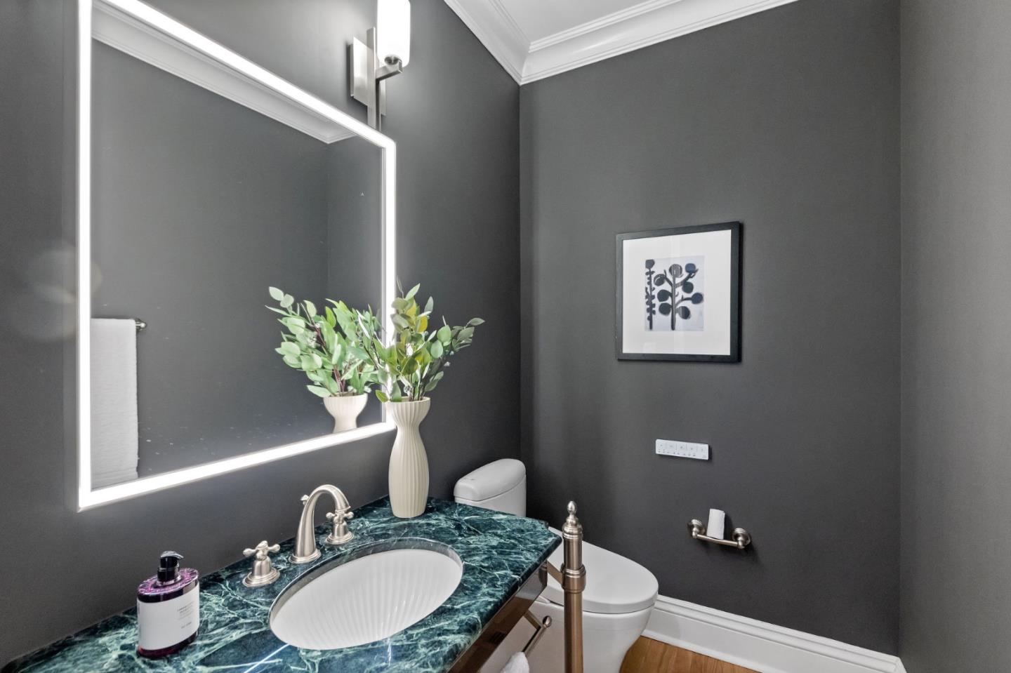 Detail Gallery Image 62 of 96 For 380 Arden Rd, Hillsborough,  CA 94010 - 4 Beds | 4/1 Baths