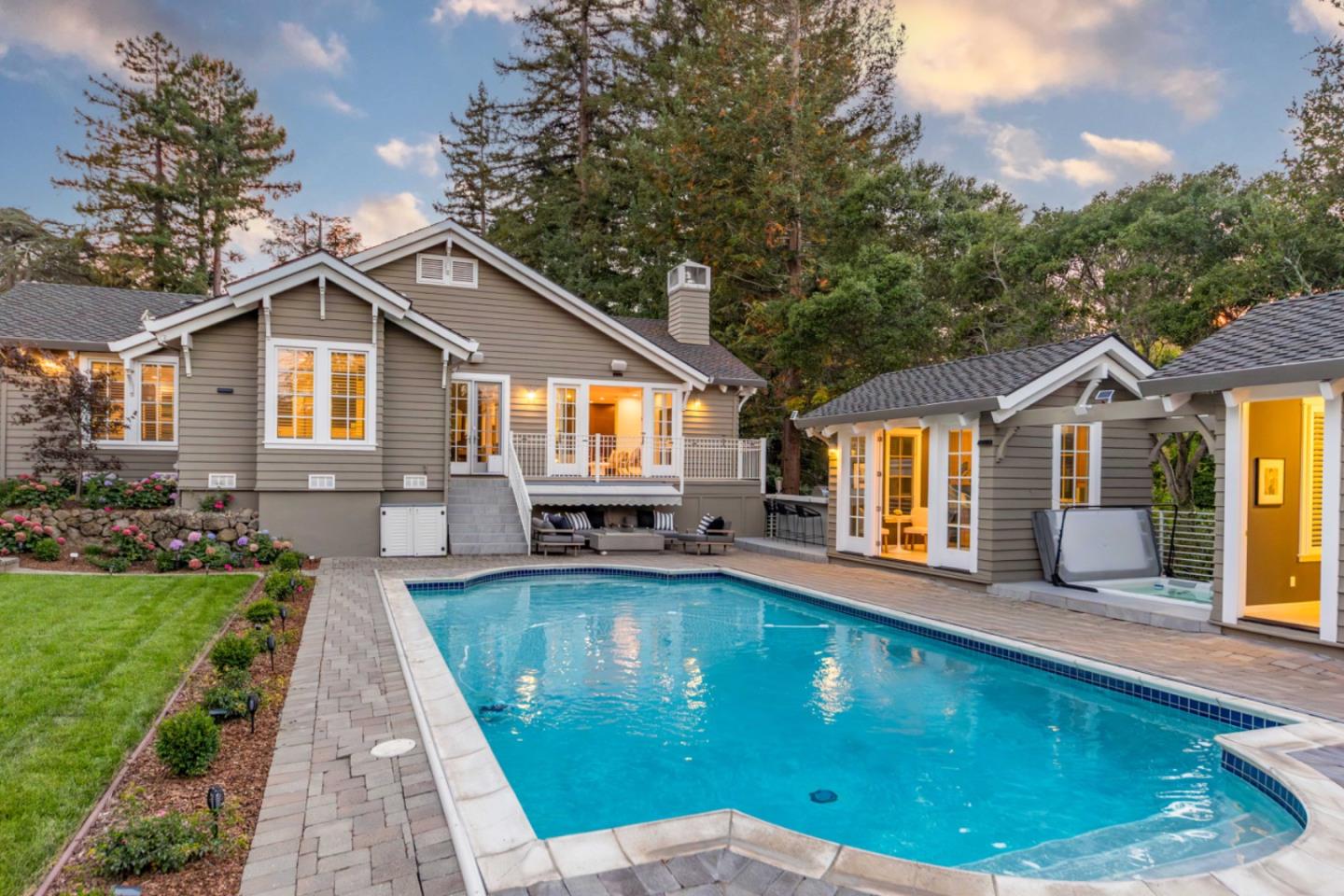 Detail Gallery Image 65 of 96 For 380 Arden Rd, Hillsborough,  CA 94010 - 4 Beds | 4/1 Baths