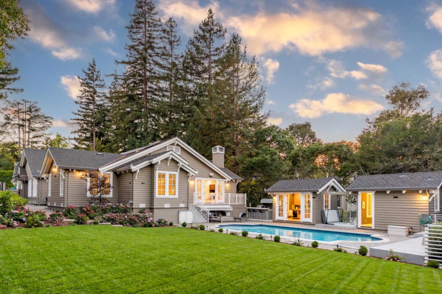 Detail Gallery Image 67 of 96 For 380 Arden Rd, Hillsborough,  CA 94010 - 4 Beds | 4/1 Baths