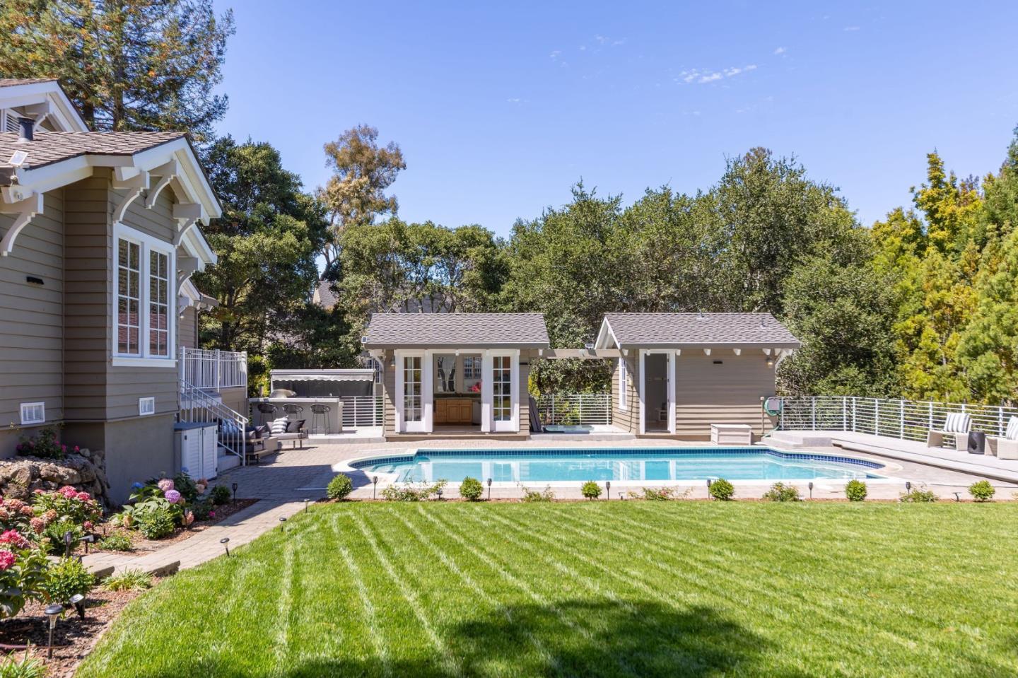 Detail Gallery Image 78 of 96 For 380 Arden Rd, Hillsborough,  CA 94010 - 4 Beds | 4/1 Baths