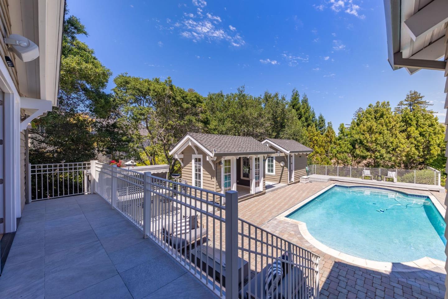 Detail Gallery Image 80 of 96 For 380 Arden Rd, Hillsborough,  CA 94010 - 4 Beds | 4/1 Baths