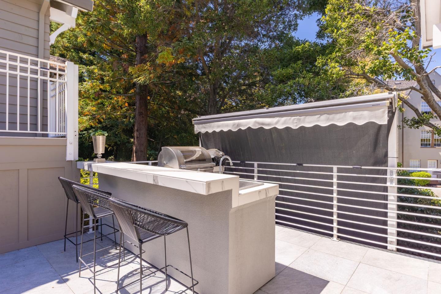 Detail Gallery Image 85 of 96 For 380 Arden Rd, Hillsborough,  CA 94010 - 4 Beds | 4/1 Baths