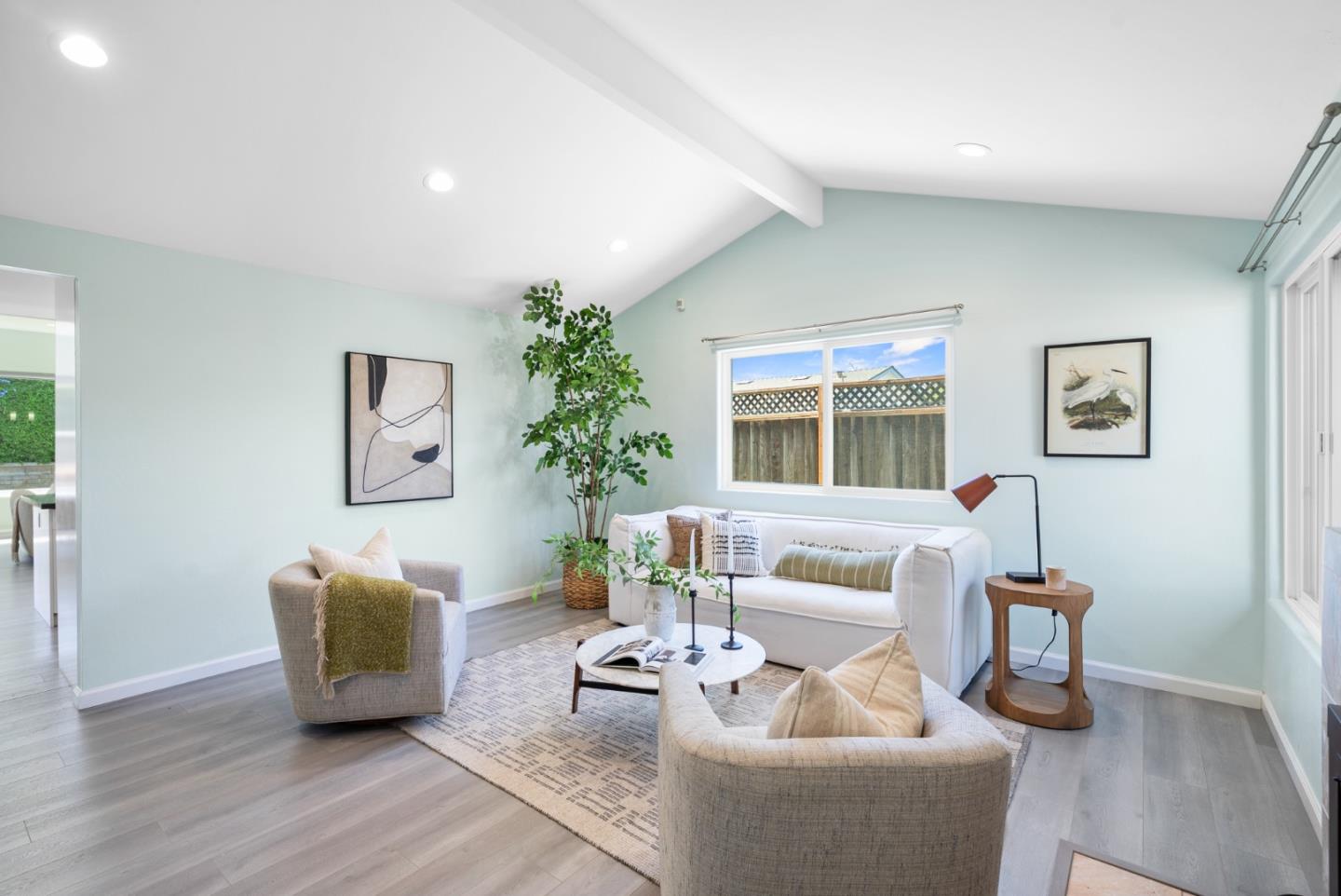 Detail Gallery Image 18 of 40 For 2293 Royaltree Cir, San Jose,  CA 95131 - 3 Beds | 2 Baths