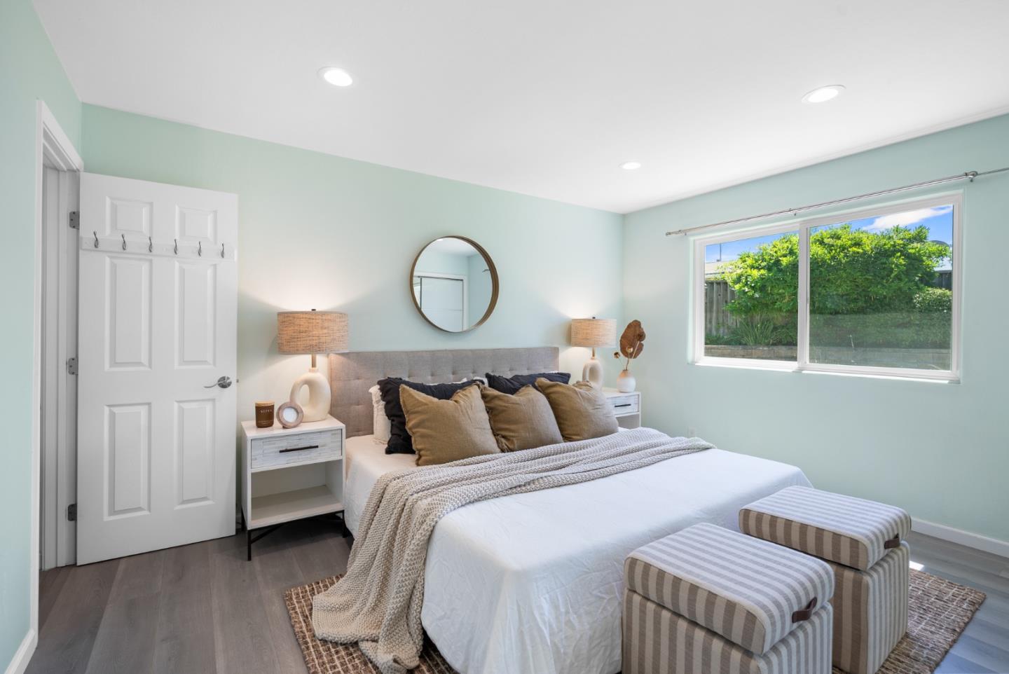 Detail Gallery Image 24 of 40 For 2293 Royaltree Cir, San Jose,  CA 95131 - 3 Beds | 2 Baths
