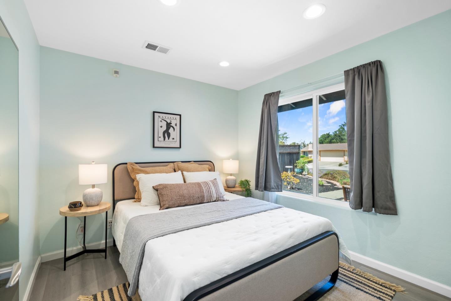 Detail Gallery Image 26 of 40 For 2293 Royaltree Cir, San Jose,  CA 95131 - 3 Beds | 2 Baths