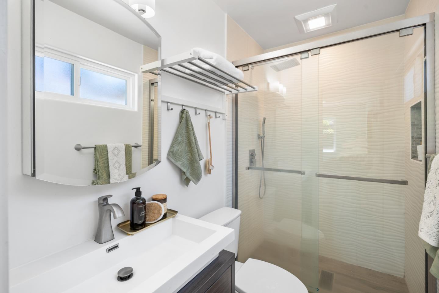 Detail Gallery Image 32 of 40 For 2293 Royaltree Cir, San Jose,  CA 95131 - 3 Beds | 2 Baths