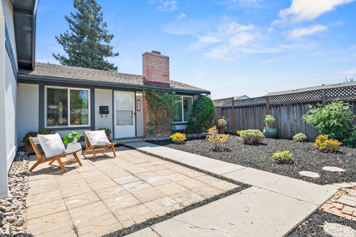 Detail Gallery Image 40 of 40 For 2293 Royaltree Cir, San Jose,  CA 95131 - 3 Beds | 2 Baths