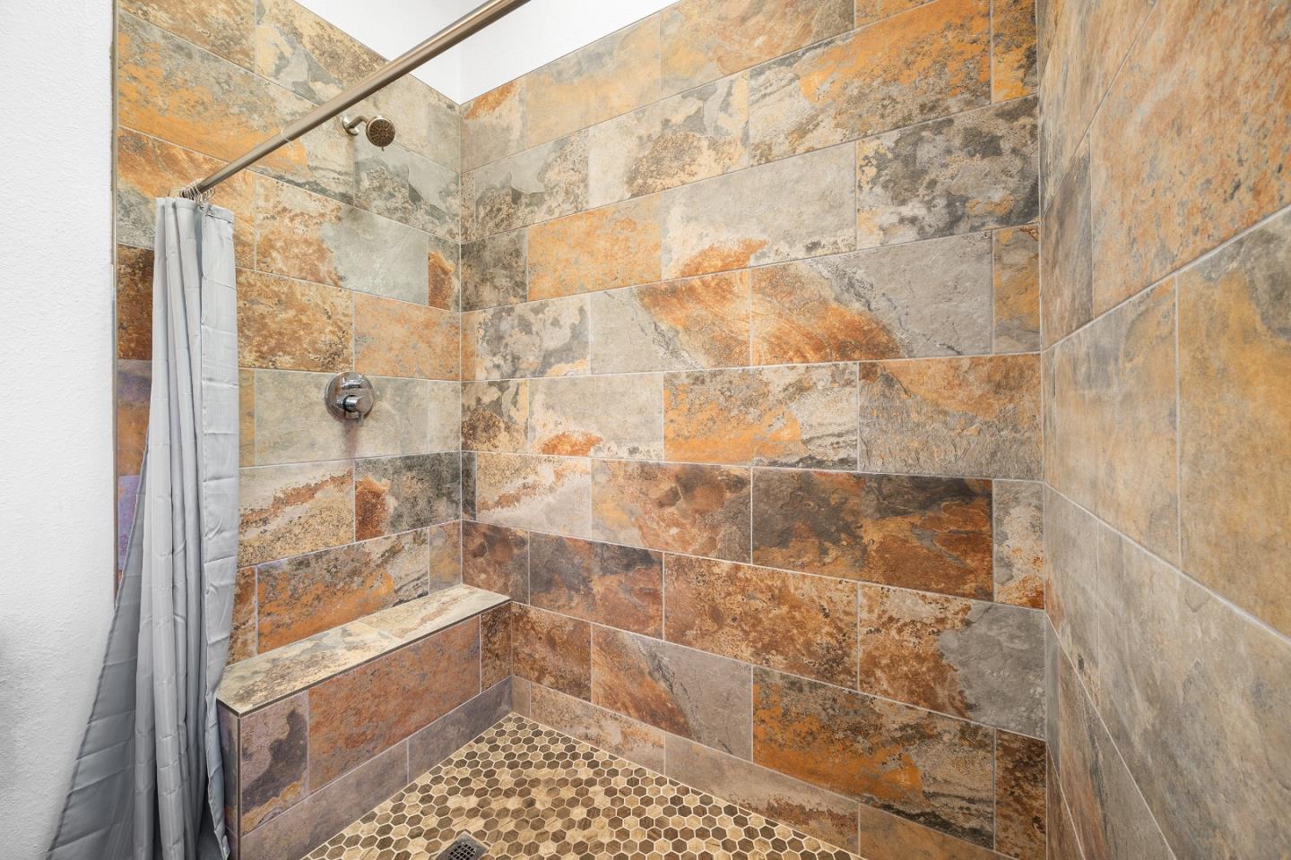 Detail Gallery Image 24 of 53 For 450 Hawk Ridge Rd, Boulder Creek,  CA 95006 - 4 Beds | 3 Baths