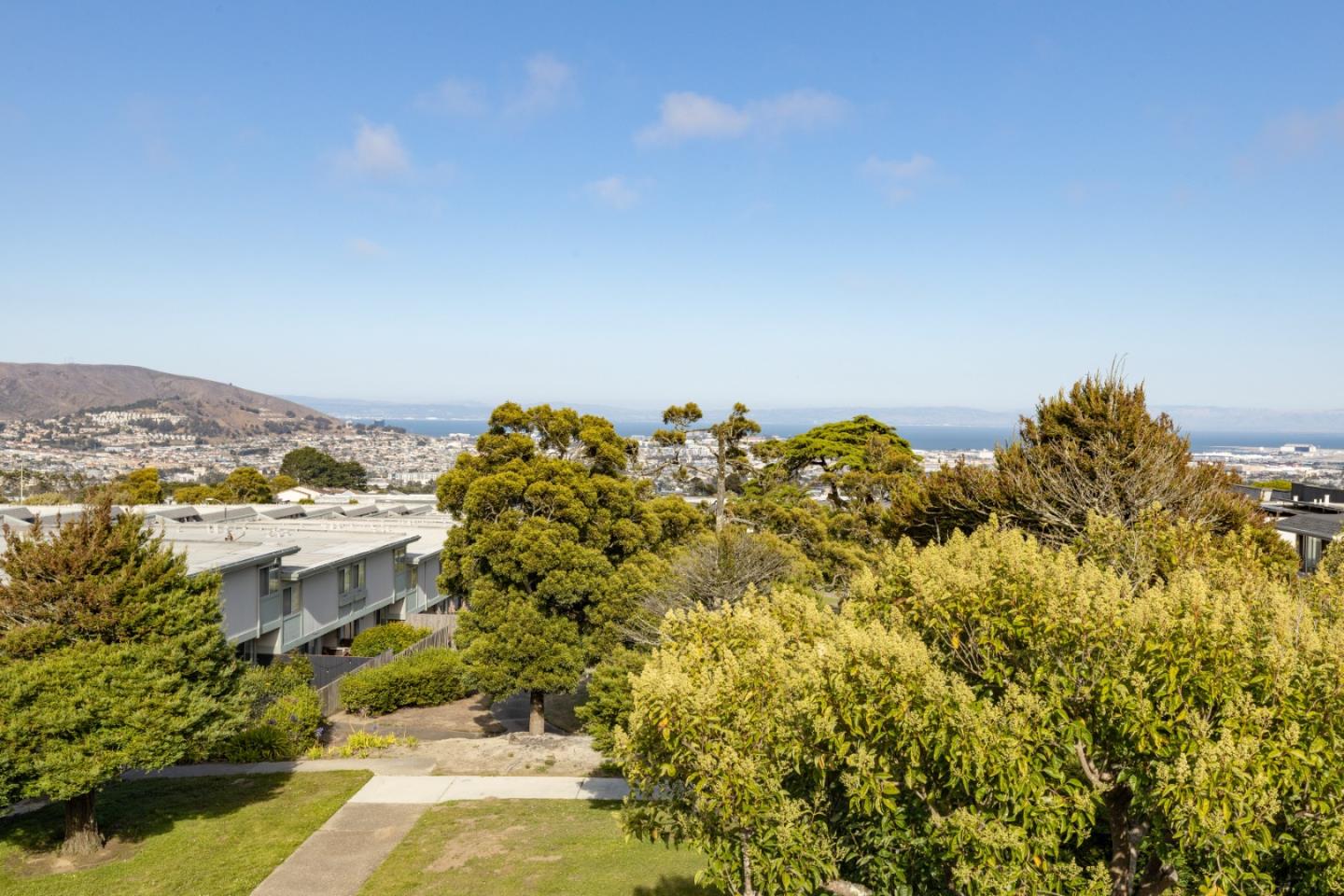 Detail Gallery Image 20 of 24 For 3730 Bettman Way, South San Francisco,  CA 94080 - 3 Beds | 2 Baths
