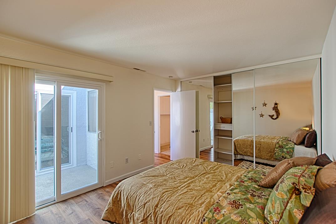 Detail Gallery Image 13 of 39 For 4223 Sea Pines Ct, Capitola,  CA 95010 - 2 Beds | 1 Baths