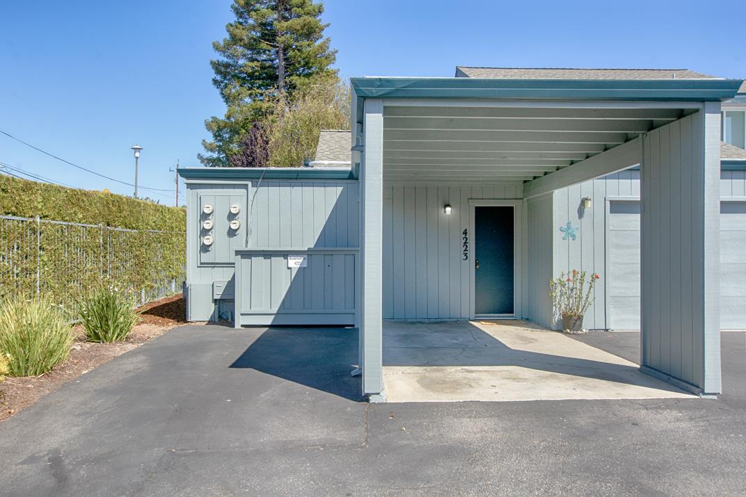 Detail Gallery Image 19 of 39 For 4223 Sea Pines Ct, Capitola,  CA 95010 - 2 Beds | 1 Baths