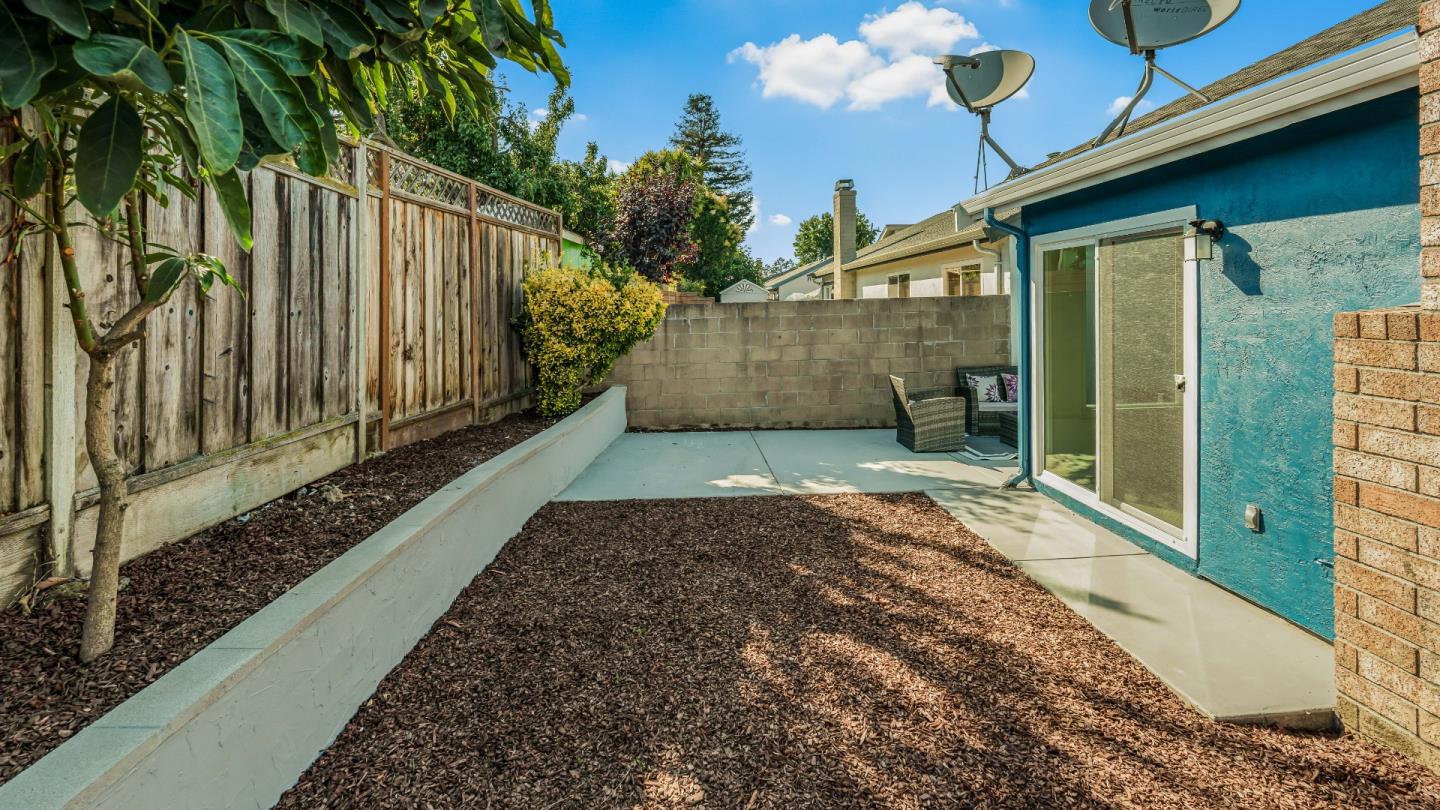 Detail Gallery Image 10 of 59 For 34981 Skylark Dr, Union City,  CA 94587 - 4 Beds | 2 Baths