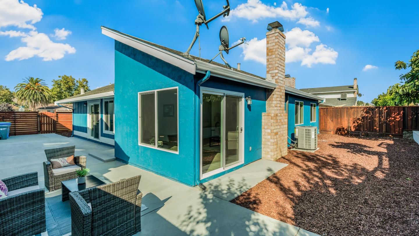 Detail Gallery Image 12 of 59 For 34981 Skylark Dr, Union City,  CA 94587 - 4 Beds | 2 Baths