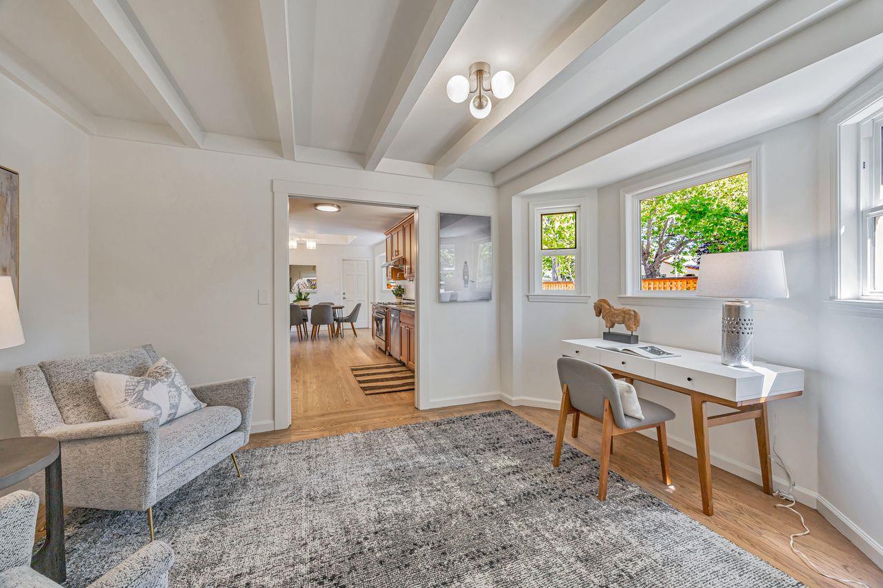 Detail Gallery Image 16 of 51 For 371 Jeter St, Redwood City,  CA 94062 - 4 Beds | 3 Baths