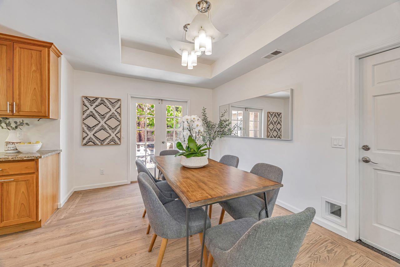 Detail Gallery Image 22 of 51 For 371 Jeter St, Redwood City,  CA 94062 - 4 Beds | 3 Baths
