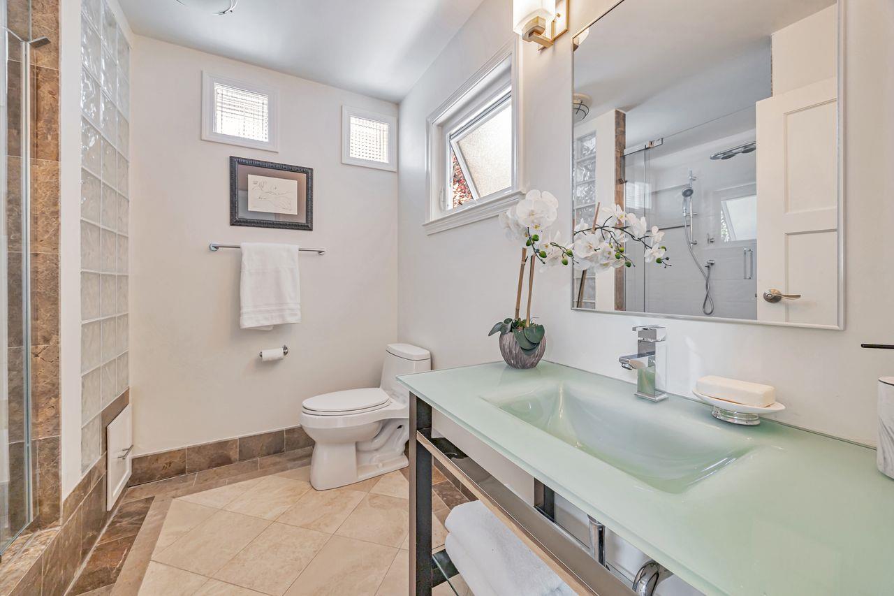 Detail Gallery Image 36 of 51 For 371 Jeter St, Redwood City,  CA 94062 - 4 Beds | 3 Baths