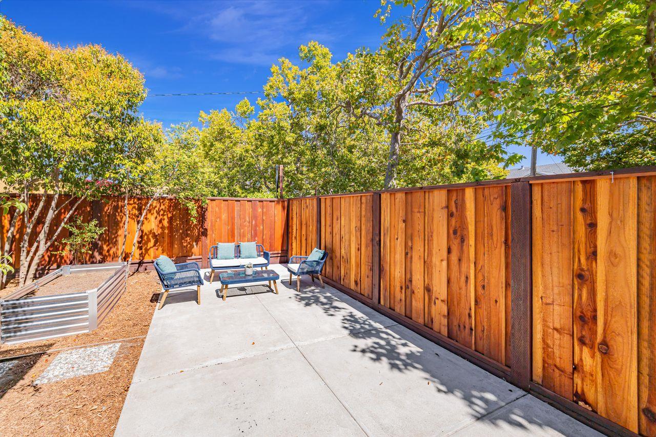 Detail Gallery Image 40 of 51 For 371 Jeter St, Redwood City,  CA 94062 - 4 Beds | 3 Baths