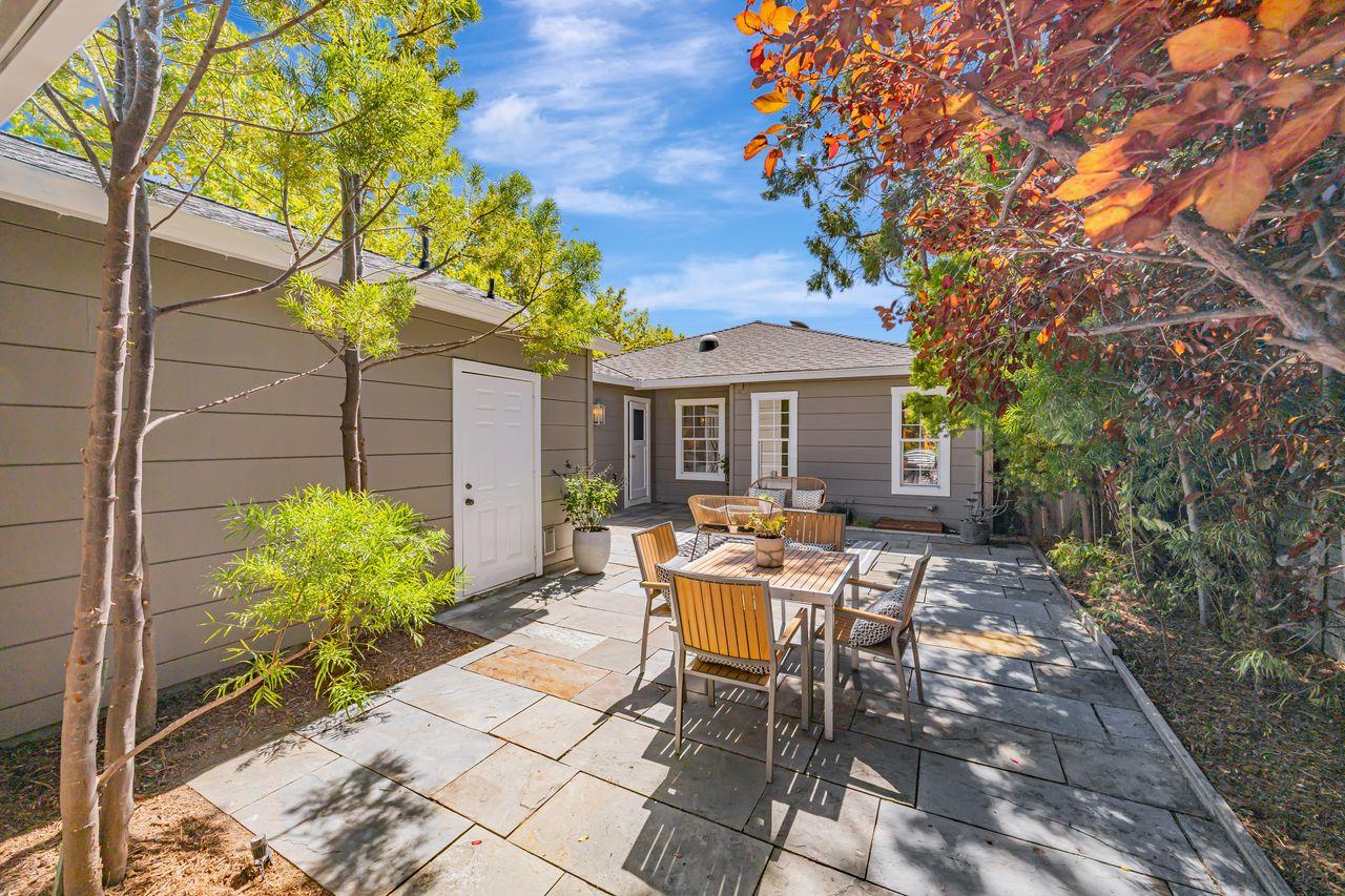 Detail Gallery Image 43 of 51 For 371 Jeter St, Redwood City,  CA 94062 - 4 Beds | 3 Baths