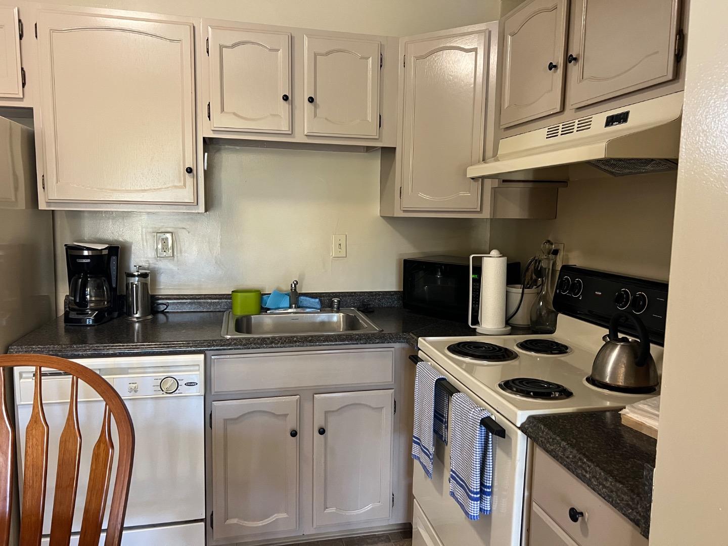 Detail Gallery Image 5 of 13 For 426 Arkansas St #2,  San Francisco,  CA 94107 - 1 Beds | 1 Baths