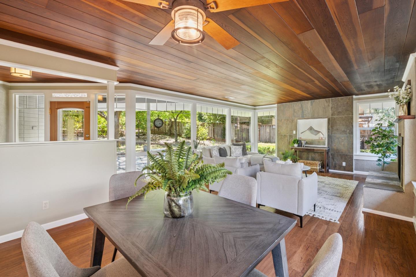 Detail Gallery Image 8 of 65 For 10510 Highway 9, Ben Lomond,  CA 95005 - 4 Beds | 3 Baths