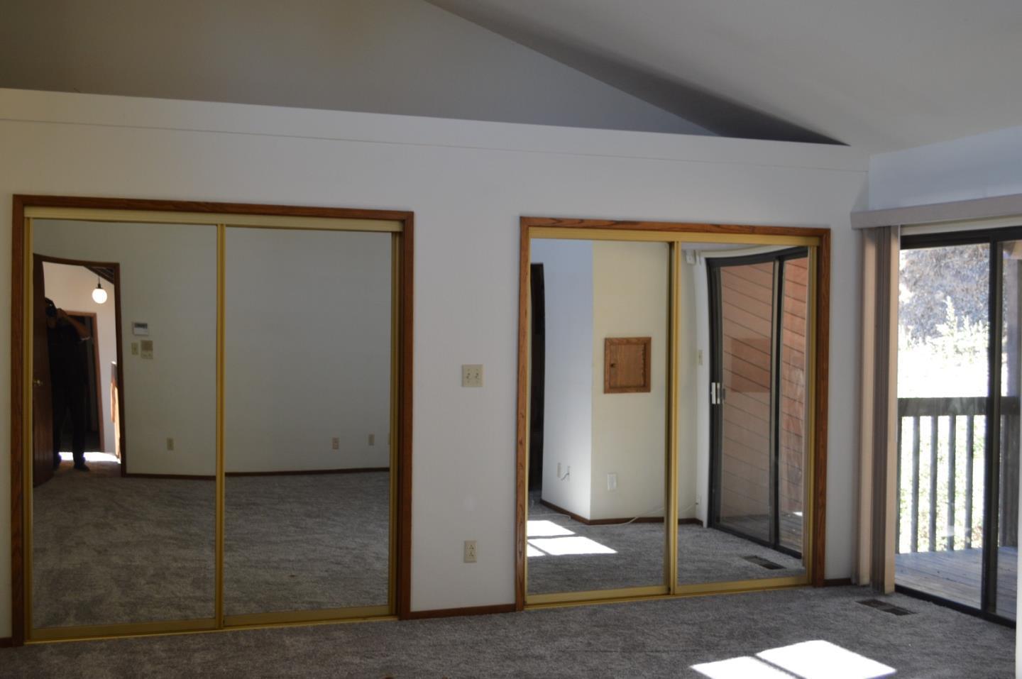 Detail Gallery Image 15 of 26 For 1005 Drake Ct, San Carlos,  CA 94070 - 4 Beds | 2/1 Baths