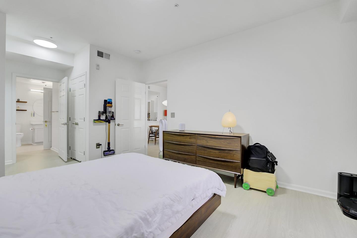 Detail Gallery Image 10 of 27 For 1550 Technology Dr #2005,  San Jose,  CA 95110 - 1 Beds | 1 Baths
