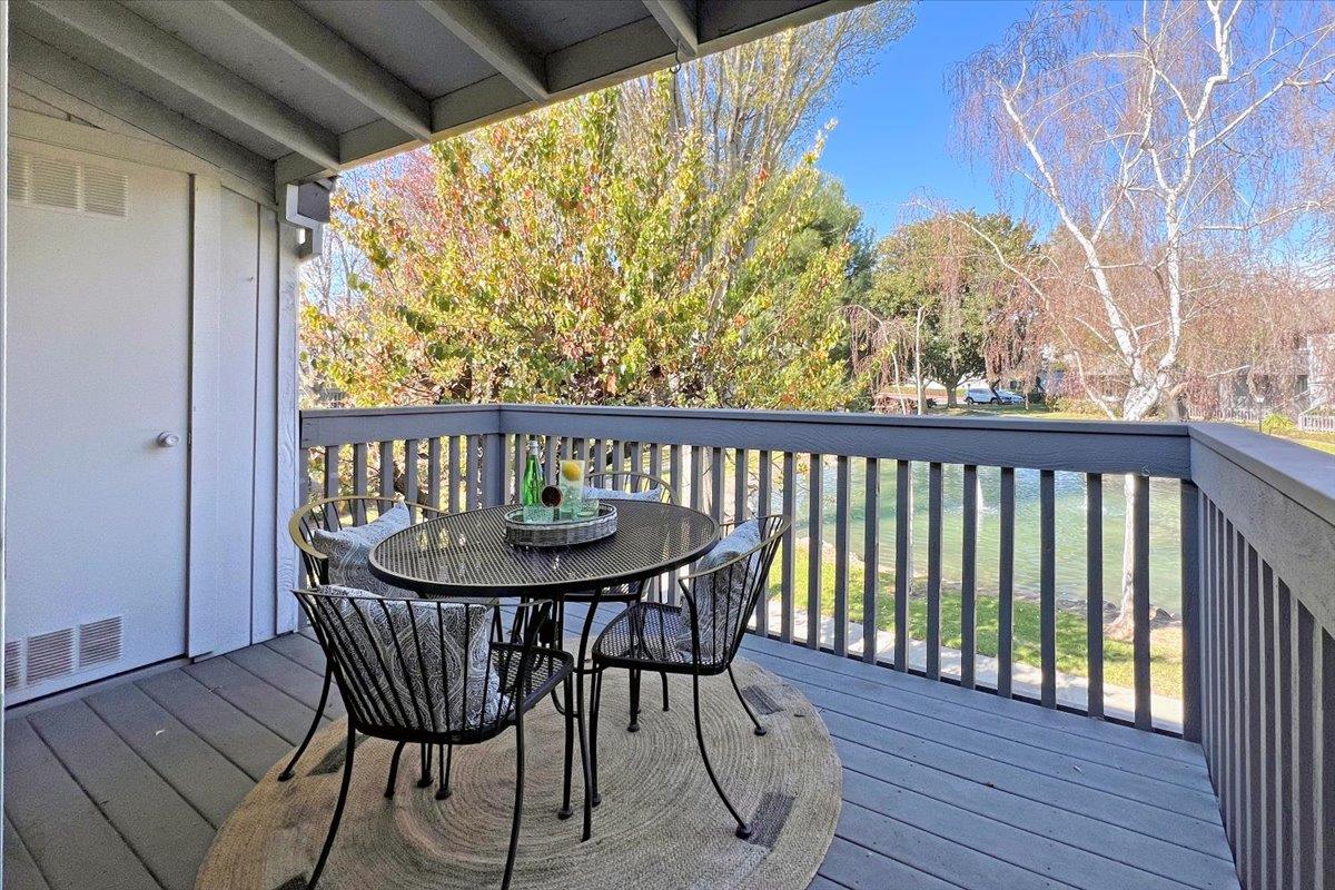Detail Gallery Image 17 of 18 For 2296 Almaden Rd #B,  San Jose,  CA 95125 - 2 Beds | 2 Baths