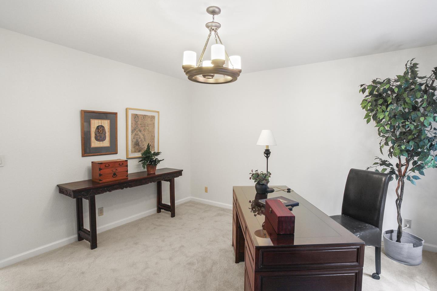 Detail Gallery Image 15 of 34 For 13630 Skyline Blvd, Woodside,  CA 94062 - 3 Beds | 2/1 Baths